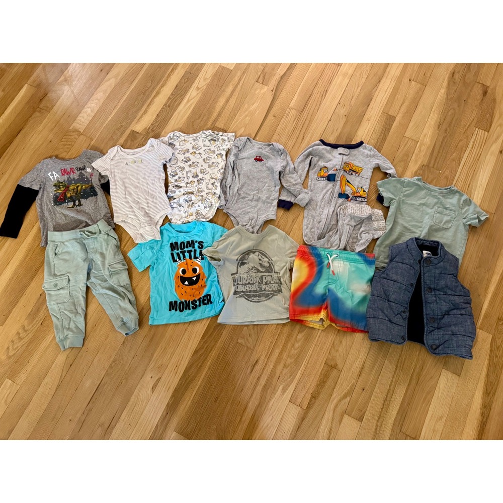 11pc 2T Toddler Boy Clothing Bundle Old Navy Carters Jurassic Park Vest Joggers